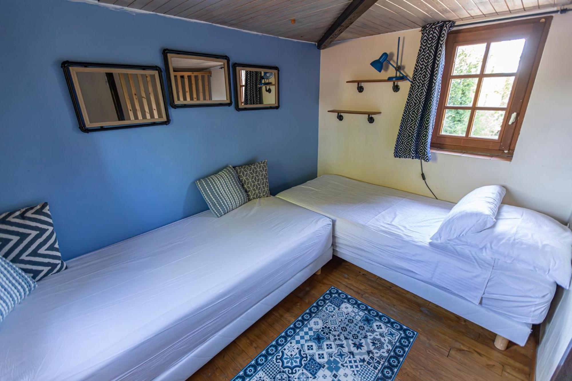 Les Bernardies Simeyrols Habitación foto