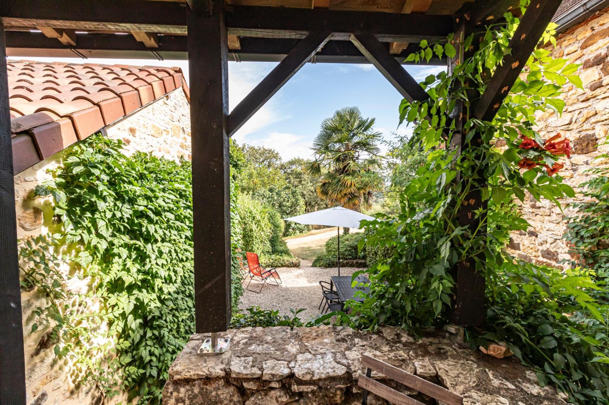 Les Bernardies Simeyrols Habitación foto